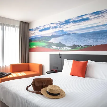 Novotel Devonport Exterior photo